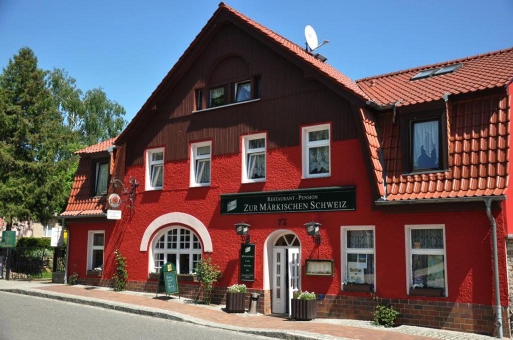 Hotel & Restaurant Maerkische Schweiz Buckow Exterior photo